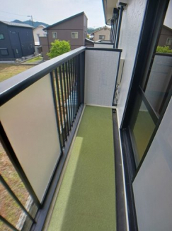 【バルコニー】