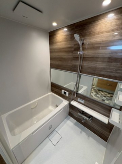 ゆったり過ごせるお風呂です