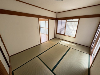 落ち着いた雰囲気の和室付きです