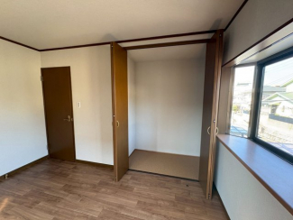 たっぷりとした収納スペースです