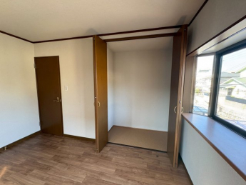 たっぷりとした収納スペースです