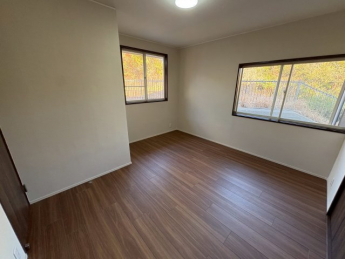 個人の部屋や寝室として使える洋室です