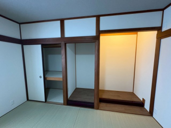 落ち着いた雰囲気の和室付きです