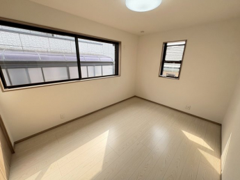 きれいな洋室です