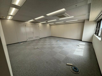 神戸市兵庫区大開通１丁目の事務所の画像