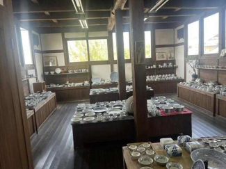 伊予郡砥部町大南の店舗の画像