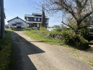 伊予郡砥部町大南の店舗の画像