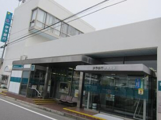 伊予銀行砥部支店まで661m