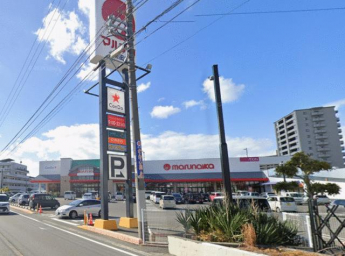 マルナカ土居田店まで235m