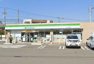 ファミリーマート松山土居田駅前店まで369m