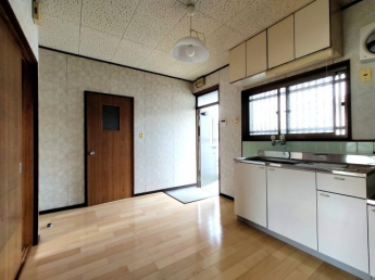 【居間・リビング】