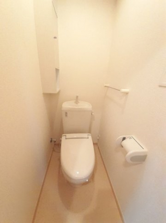 おしりが冷たくない！暖房便座です♪