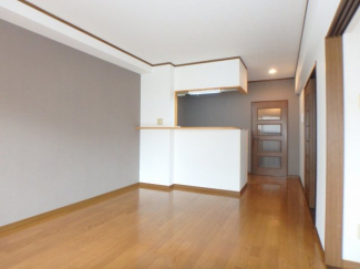 【居間・リビング】