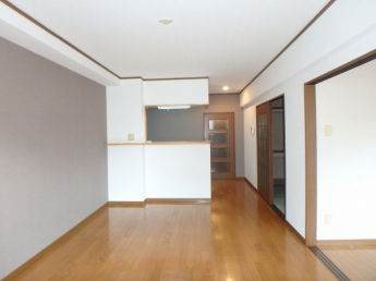 【居間・リビング】