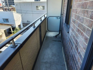 【バルコニー】