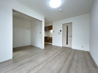 【居間・リビング】