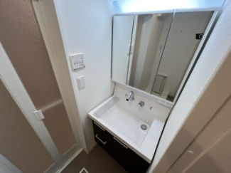 【洗面所】