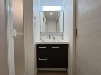 【洗面所】