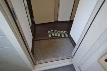 【玄関】