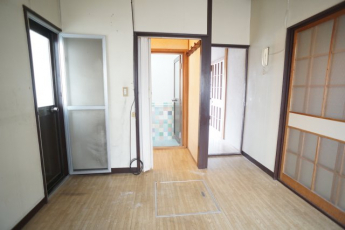 【居間・リビング】