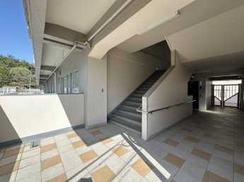 明舞第二センタービルの画像