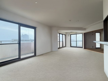 【居間・リビング】