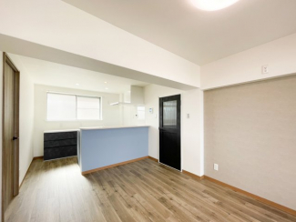 【居間・リビング】