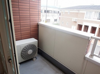 広々としたバルコニーです