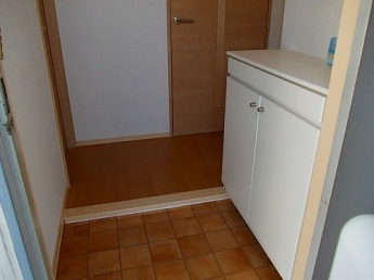 シンプルで使いやすい玄関です