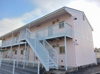 落ち着いた雰囲気の外観です