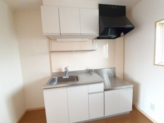 コンパクトなキッチンで掃除もラクラク