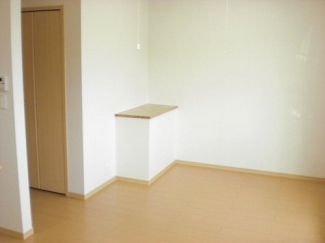 内装は落ち着いています