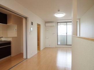 中はこのようになっています