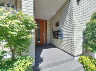 【エントランス】