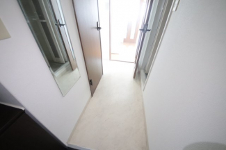 ゆったりとした玄関です