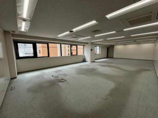 神戸市兵庫区大開通１丁目の事務所の画像