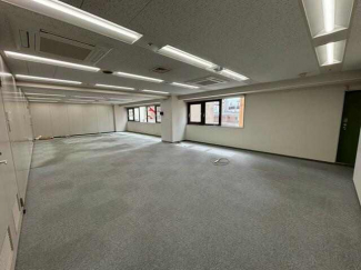 神戸市兵庫区大開通１丁目の事務所の画像