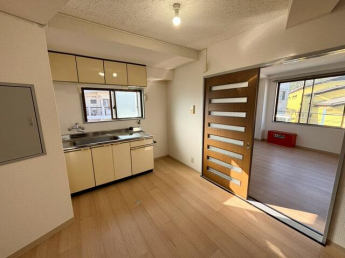 神戸市長田区平和台町２丁目の店舗事務所の画像