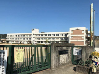 姫路市立菅生小学校まで1850m