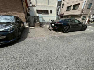 神戸市中央区琴ノ緒町２丁目の駐車場の画像