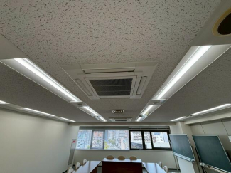 神戸市兵庫区大開通１丁目の事務所の画像