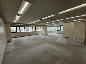 神戸市兵庫区大開通１丁目の事務所の画像