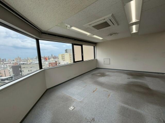 神戸市兵庫区大開通１丁目の事務所の画像