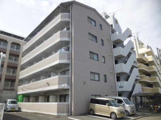 オクトワール松山土居田東館の画像