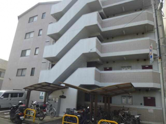 オクトワール松山土居田東館の画像