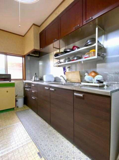 松山市吉藤２丁目の中古一戸建ての画像