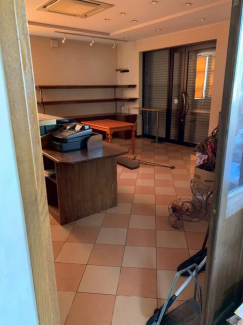 四国中央市川之江町栄町の店付住宅の画像