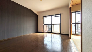 【居間・リビング】