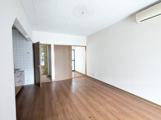 【居間・リビング】