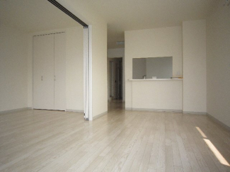 【居間・リビング】